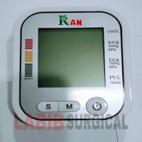 Digital Blood Pressure Machine/ Electronic Blood Pressure Machine