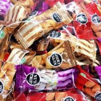 Nuts Crisp Chocolate 250Gm(23+ pieces)