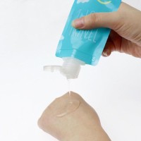 Yfashion 1PC Folding Liquid Dispensing Bag Shampoo Storage Bag Candy Color Lotion Packing Squeeze ravel Makeup Container