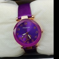 Love Women New Fashionable Watch