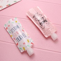 Yfashion 1PC Folding Liquid Dispensing Bag Shampoo Storage Bag Candy Color Lotion Packing Squeeze ravel Makeup Container